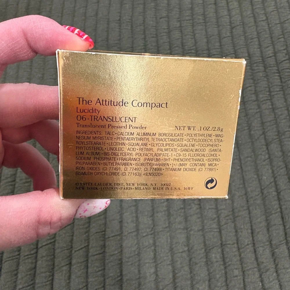 Estée Lauder Vintage Attitude Compact Eyeshadow Quad Lip Conditioner Pure Pops